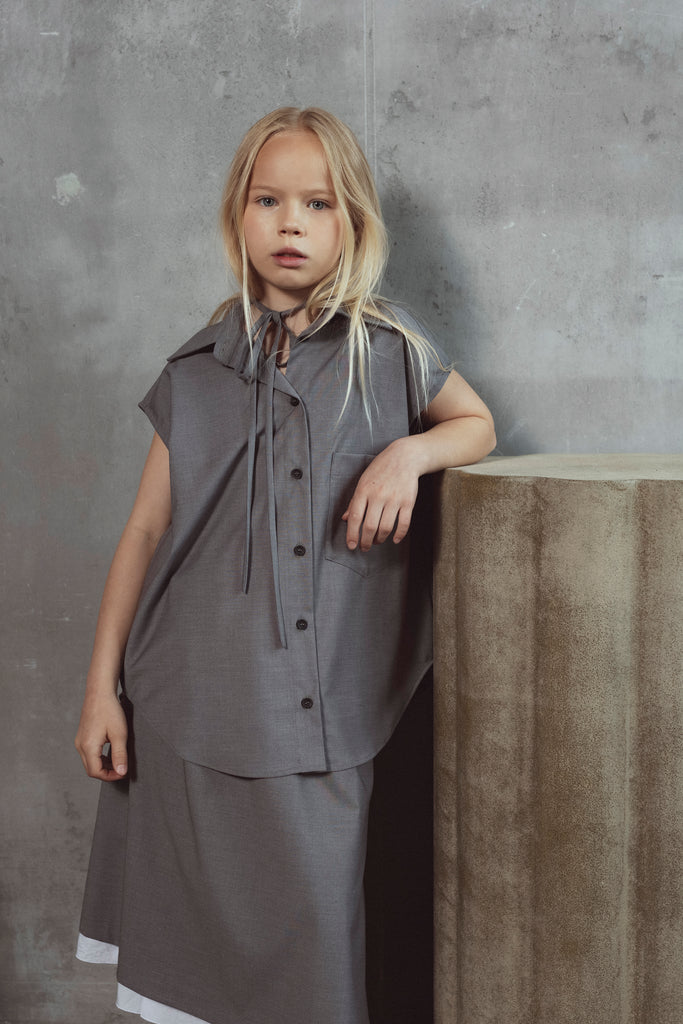 UNLABEL SS26 Hanna Shirt in Sand