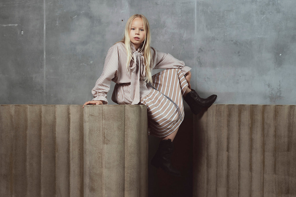 UNLABEL SS26 Erin Dress in Cacao Stripes