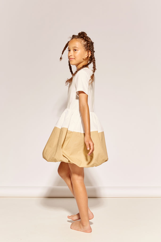 THE MIDDLE DAUGHTER SS26 "AN ENGLISH COMPLEXION" Balls In The Air Dress in Kefit and Camel