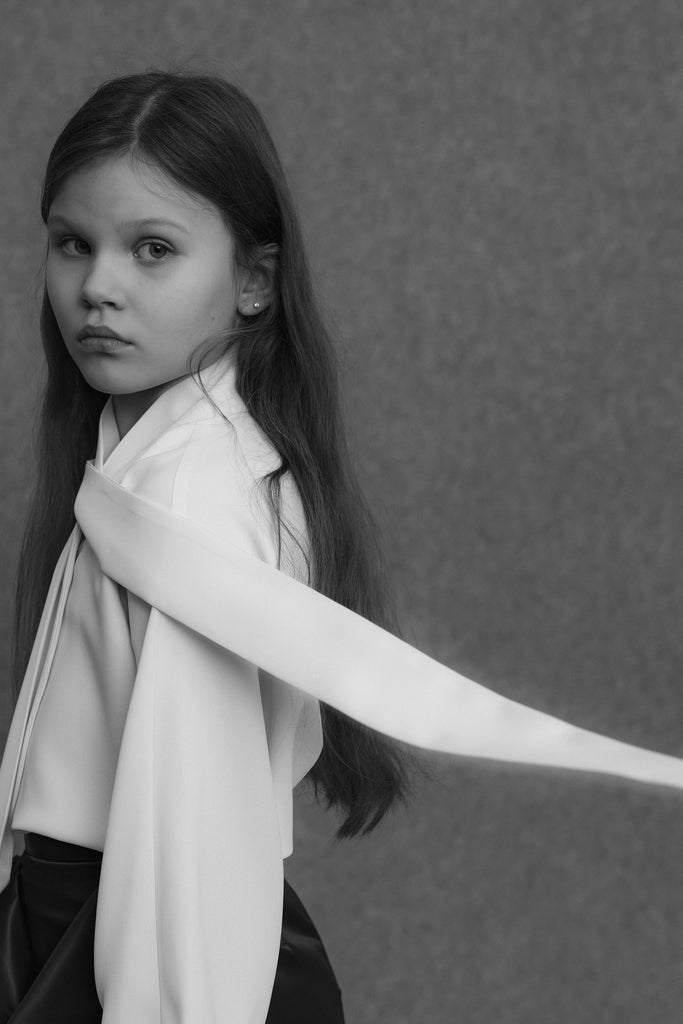 UNLABEL FW25 Lujan Bow Blouse in Cream