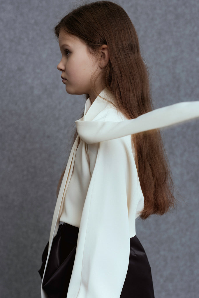 UNLABEL FW25 Lujan Bow Blouse in Cream