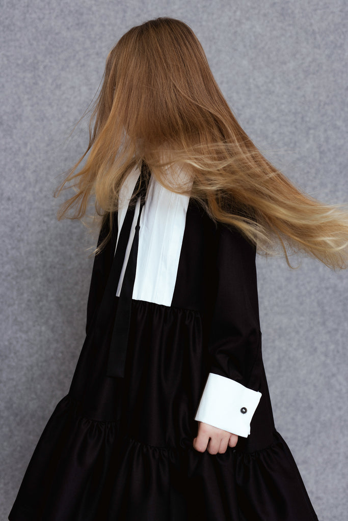 UNLABEL FW25 Indre Contrast Dress in Black Milano