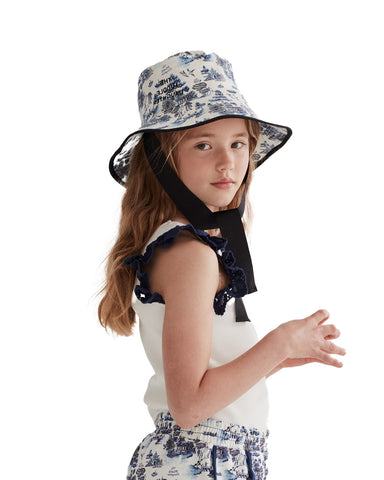 THE MIDDLE DAUGHTER SS24 Unforgettable Hat in Exotic Birds