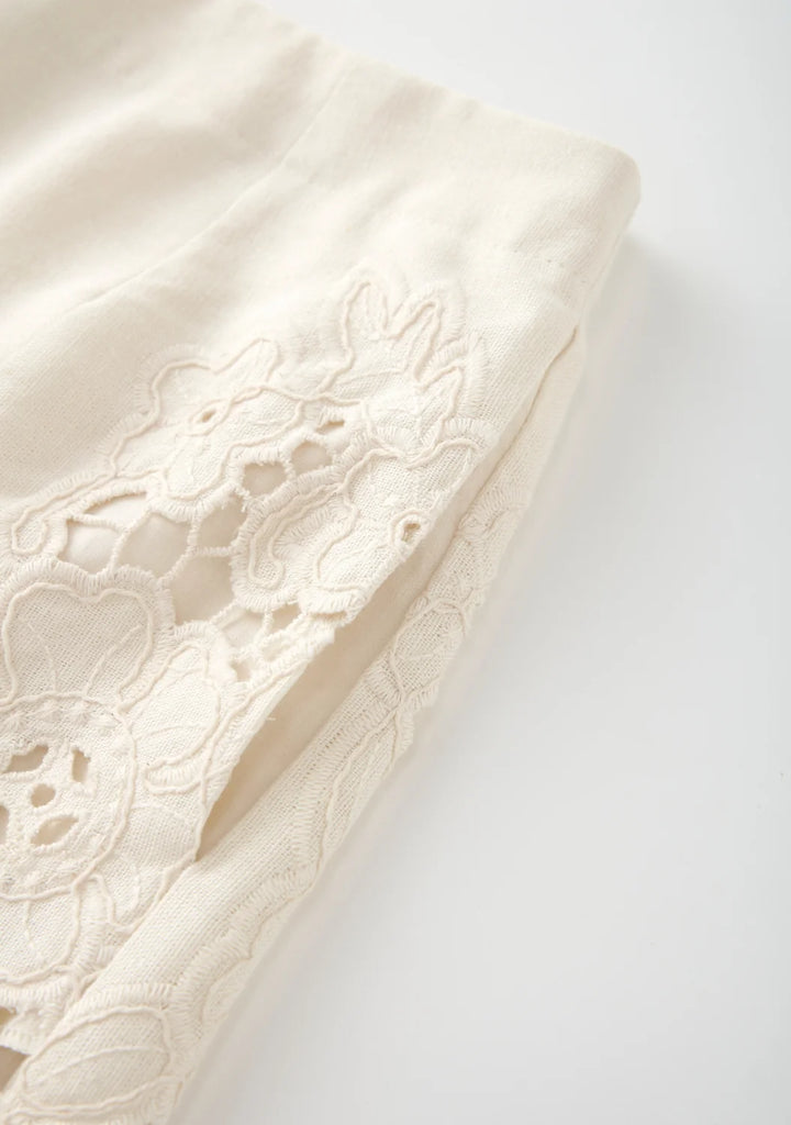 MARLO KIDS Kaitlyn Embroidered Shorts