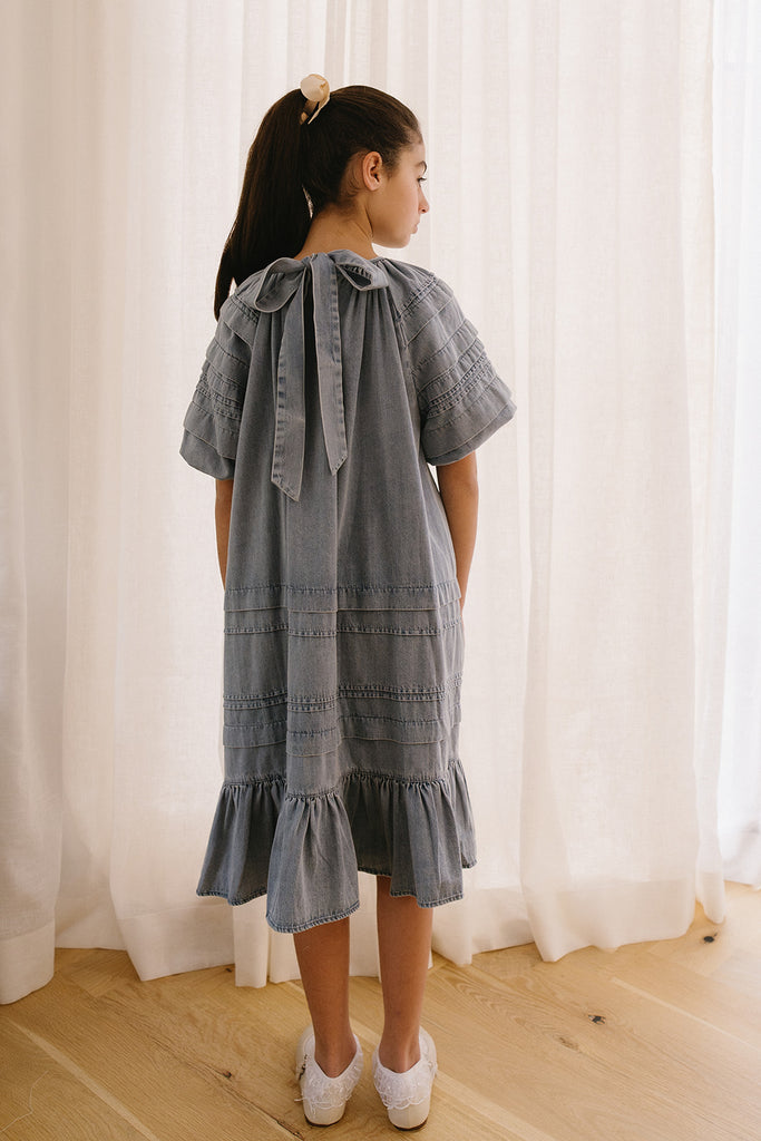 PETITE AMALIE "Soleil" Pleated Chambray Smock Dress