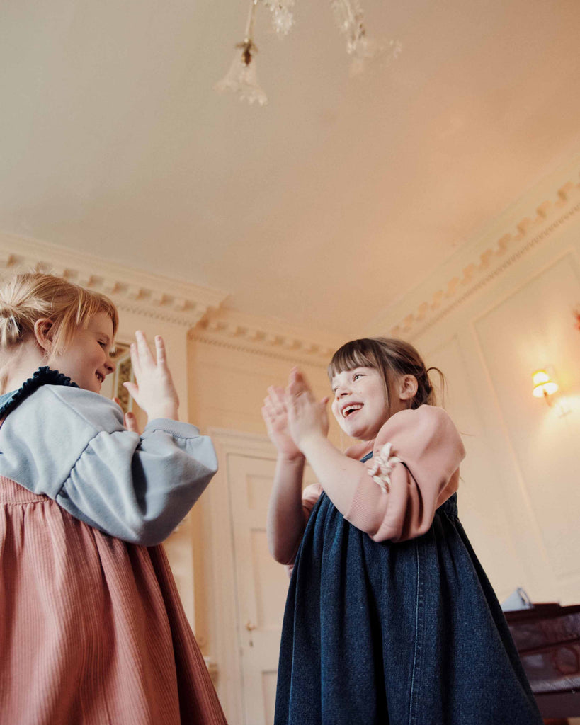 EMILE ET IDA FW26 PINK SWEATSHIRT