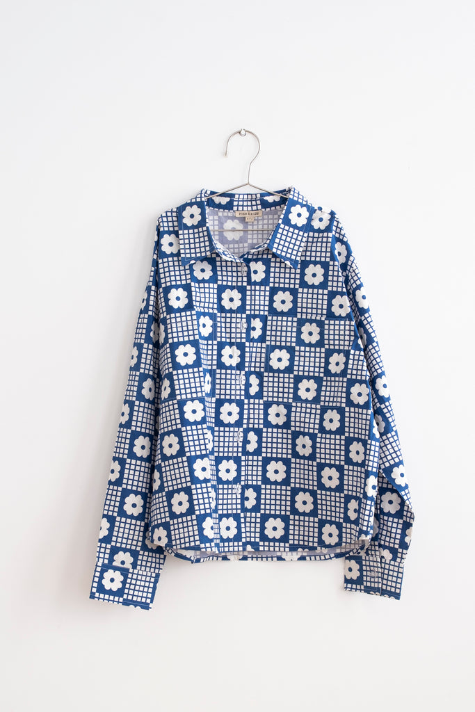 FISH & KIDS FALL 2026 NAVY FLOWERS RETRO SHIRT