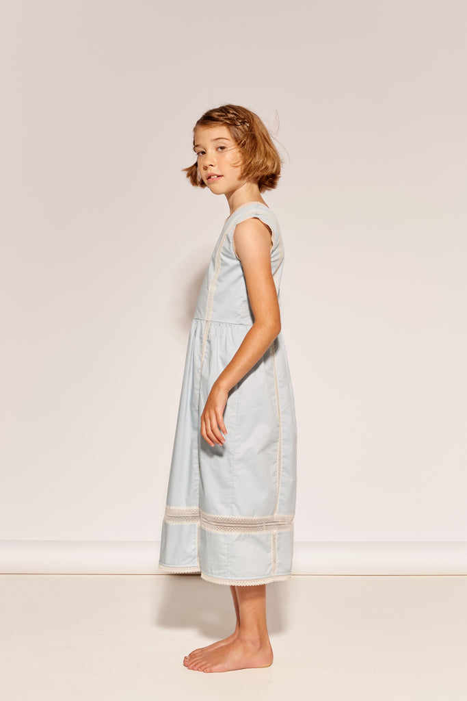 THE MIDDLE DAUGHTER SS26 "AN ENGLISH COMPLEXION" SERENITY Dress in Fountain Blue